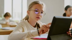 school-optometry-eyes-eyewear-eyeglasses-glasses-lenses-blue-light-filter-exposure-eye-fatigue-strain-dry-eye-exams-annual-comprehensive-cee-aee-optometrist-optical-illusions-eye-care-eyecare-vision-optometrist-eye-care-eyecare-opticians-eye-doctor-near-me-cartier-lindberg-chrome-hearts-eyewear-glasses-eyeglasses-sunglasses-frames-polarized-designer-luxury