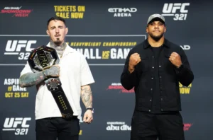 optometry-eyes-eyewear-eyeglasses-glasses-lenses-blue-light-filter-exposure-eye-fatigue-strain-dry-eye-exams-annual-comprehensive-cee-aee-optometrist-optical-illusions-eye-care-eyecare-vision-optometrist-eye-care-eyecare-opticians-eye-doctor-near-me-cartier-lindberg-chrome-hearts-eyewear-glasses-eyeglasses-sunglasses-frames-polarized-designer-luxury-Tom-Aspinall