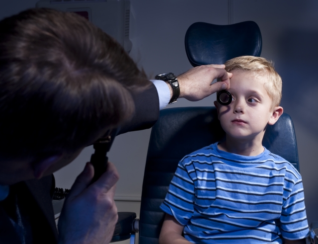 optometry-eyes-eyewear-eyeglasses-glasses-lenses-blue-light-filter-exposure-eye-fatigue-strain-dry-eye-exams-annual-comprehensive-cee-aee-optometrist-optical-illusions-eye-care-eyecare-vision-optometrist-eye-care-eyecare-opticians-eye-doctor-near-me-cartier-lindberg-chrome-hearts-eyewear-glasses-eyeglasses-sunglasses-frames-polarized-designer-luxury-retinoscopy