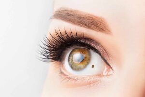 optometry-eyes-eyewear-eyeglasses-glasses-lenses-blue-light-filter-exposure-eye-fatigue-strain-dry-eye-exams-annual-comprehensive-cee-aee-optometrist-optical-illusions-eye-care-eyecare-vision-optometrist-eye-care-eyecare-opticians-eye-doctor-near-me-cartier-lindberg-chrome-hearts-eyewear-glasses-eyeglasses-sunglasses-frames-polarized-designer-luxury-eye freckles