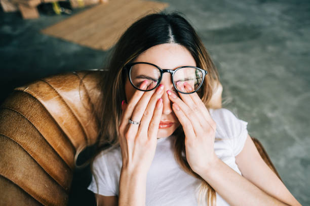optometry-eyes-eyewear-eyeglasses-glasses-lenses-blue-light-filter-exposure-eye-fatigue-strain-dry-eye-exams-annual-comprehensive-cee-aee-optometrist-optical-illusions-eye-care-eyecare-vision-optometrist-eye-care-eyecare-opticians-eye-doctor-near-me-cartier-lindberg-chrome-hearts-eyewear-glasses-eyeglasses-sunglasses-frames-polarized-designer-luxury-eye twitch