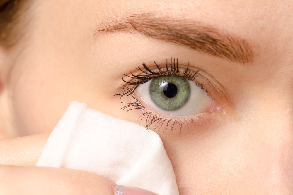 eyelids-optometry-eyes-eyewear-eyeglasses-glasses-lenses-blue-light-filter-exposure-eye-fatigue-strain-dry-eye-exams-annual-comprehensive-cee-aee-optometrist-optical-illusions-eye-care-eyecare-vision-optometrist-eye-care-eyecare-opticians-eye-doctor-near-me-cartier-lindberg-chrome-hearts-eyewear-glasses-eyeglasses-sunglasses-frames-polarized-designer-luxury