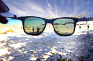 optometry-eyes-eyewear-eyeglasses-glasses-lenses-blue-light-filter-exposure-eye-fatigue-strain-dry-eye-exams-annual-comprehensive-cee-aee-optometrist-optical-illusions-eye-care-eyecare-vision-optometrist-eye-care-eyecare-opticians-eye-doctor-near-me-cartier-lindberg-chrome-hearts-eyewear-glasses-eyeglasses-sunglasses-frames-polarized-designer-luxury-polarized