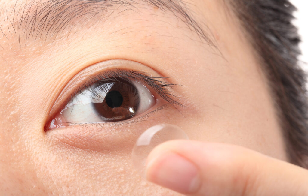 naturalvue-contact-lenses-contacts-optometry-eyes-eyewear-eyeglasses-glasses-lenses-blue-light-filter-exposure-eye-fatigue-strain-dry-eye-exams-annual-comprehensive-cee-aee-optometrist-optical-illusions-eye-care-eyecare-vision-optometrist-eye-care-eyecare-opticians-eye-doctor-near-me-cartier-lindberg-chrome-hearts-eyewear-sunglasses-frames-polarized-designer-luxury