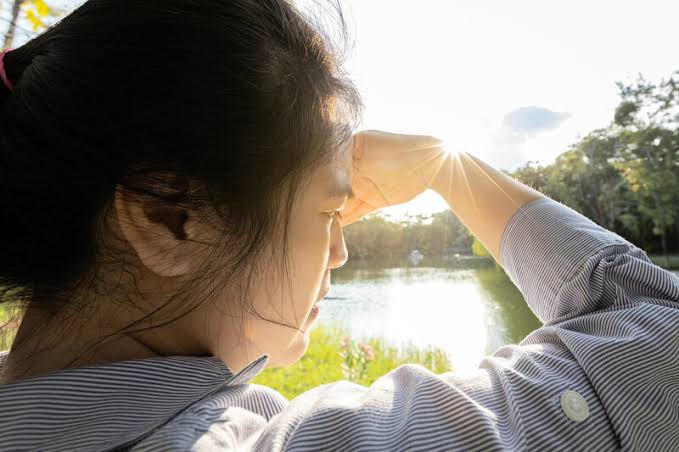 sun-gazing-optometry-eyes-eyewear-eyeglasses-glasses-lenses-blue-light-filter-exposure-eye-fatigue-strain-dry-eye-exams-annual-comprehensive-cee-aee-optometrist-optical-illusions-eye-care-eyecare-vision-optometrist-eye-care-eyecare-opticians-eye-doctor-near-me-cartier-lindberg-chrome-hearts-eyewear-sunglasses-frames-polarized-designer-luxury