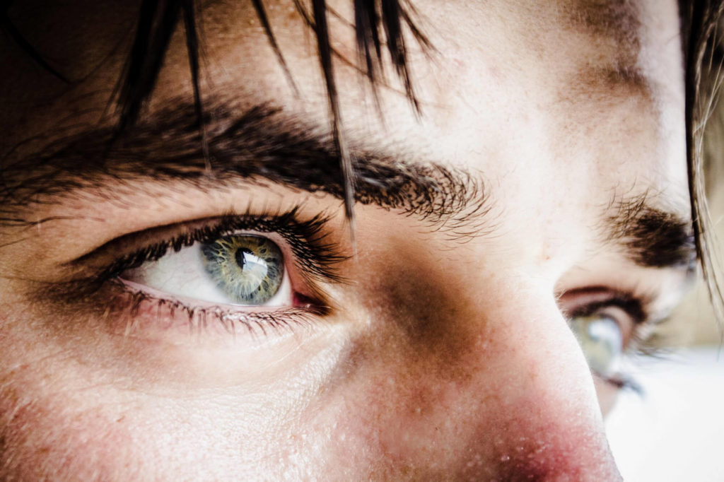 optometry-eyes-eyewear-eyeglasses-glasses-lenses-blue-light-filter-exposure-eye-fatigue-strain-dry-eye-exams-annual-comprehensive-cee-aee-optometrist-optical-illusions-eye-care-eyecare-vision-optometrist-eye-care-eyecare-opticians-eye-doctor-near-me-cartier-lindberg-chrome-hearts-eyewear-sunglasses-frames-polarized-designer-luxury-eye dominance